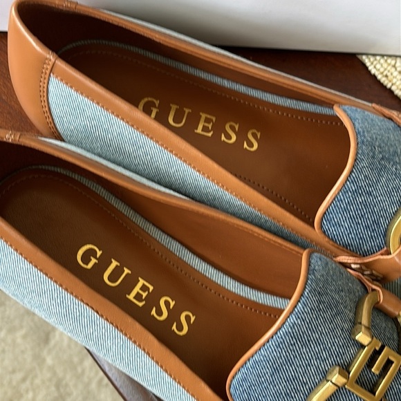Brand New Guess Isaac Loafer Light Blue Denim Flats Neutral Tan Leather Trim - Picture 8 of 15
